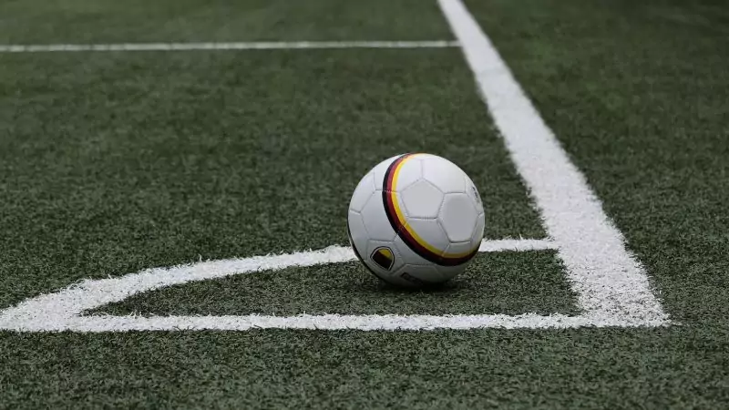 Ligue 1 : Orange, Free, SFR et Bouygues Telecom bloquent 160 sites illégaux