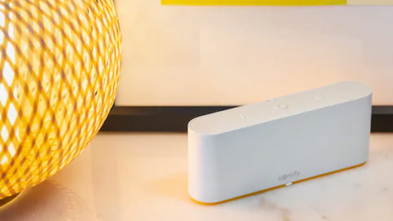 Des abonnés Freebox Ultra et Pop WiFi 7 rencontrent des problèmes de déconnexions intempestives avec leur box Somfy