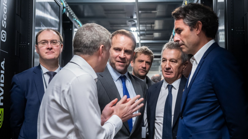 Iliad et son datacenter le plus innovant et écologique sur leur 31 pour accueillir le nouveau ministre de l’industrie